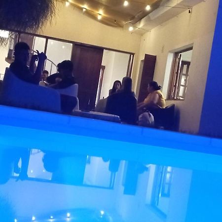Gueemes Hostel 科尔多瓦 外观 照片